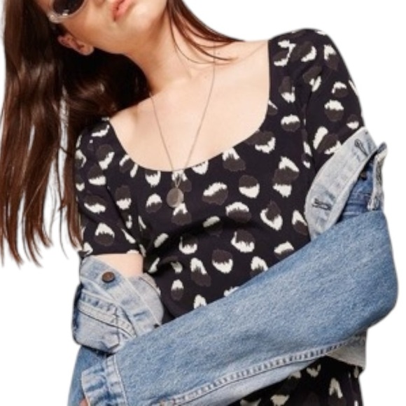 Reformation Jalen Short Sleeve Mini Dress in Wild Child Print - Navy - Size 6 - Picture 6 of 12